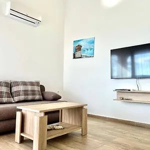  Apartman Nina