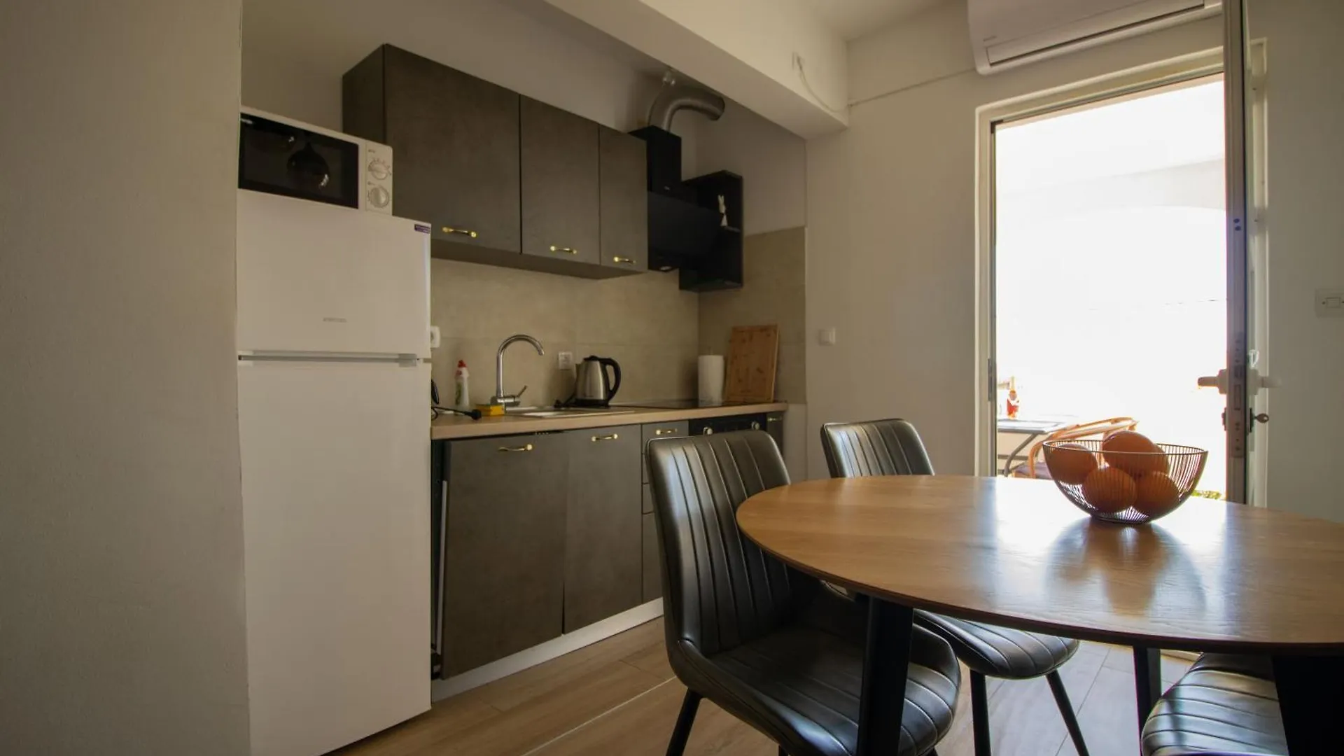 Apartments Petar Maksan Croatia