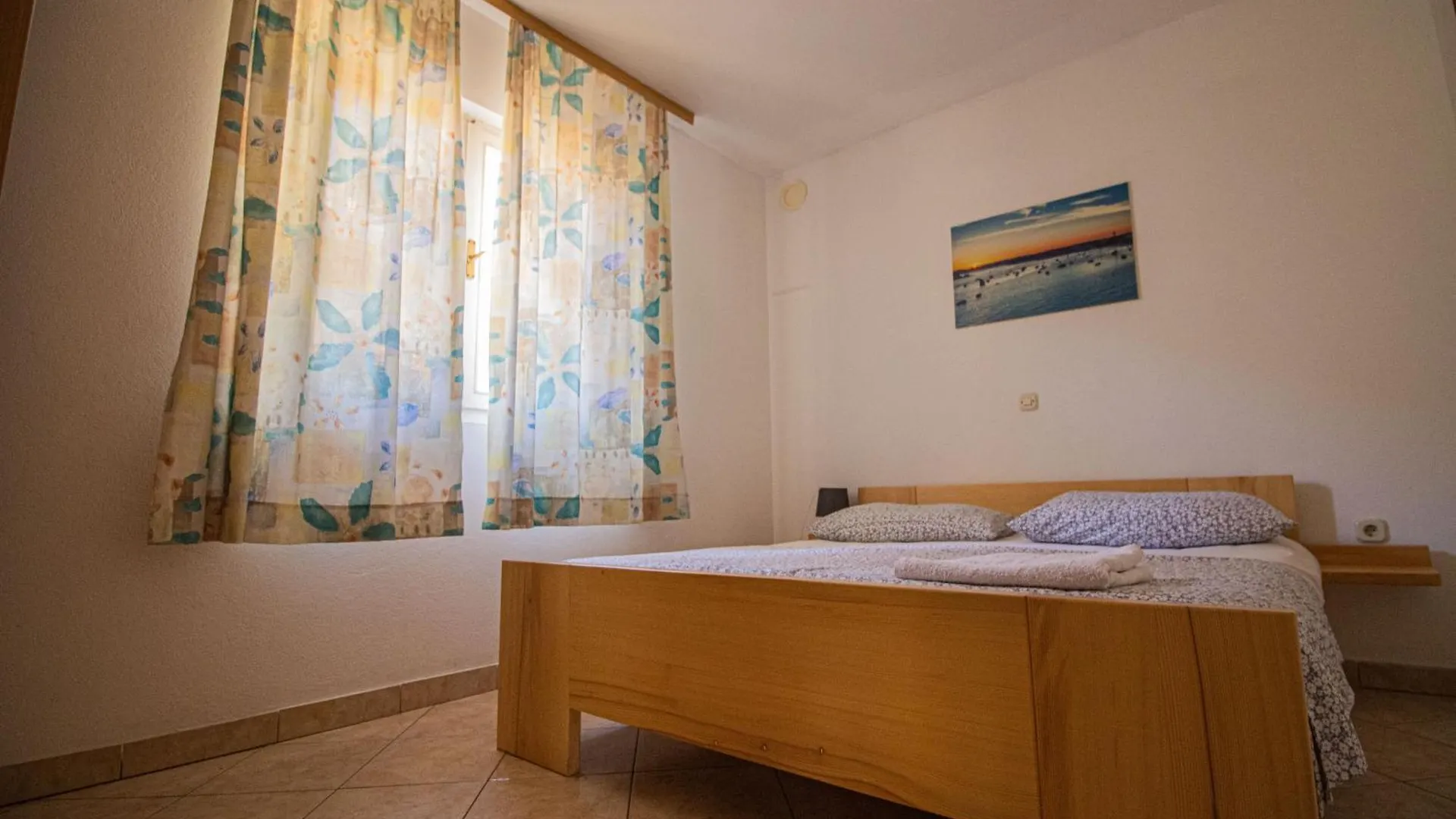 Apartments Petar Maksan Pakostane 0*,
