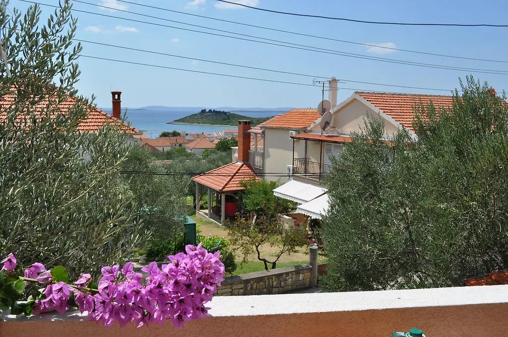 Apartments Petar Maksan Pakoštane Hırvatistan