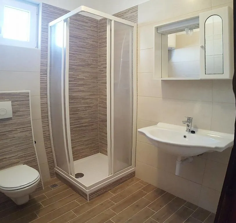 Apartments Petar Maksan 0*, Pakostane Croatia